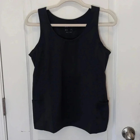 Susan Graver Women SG Sport Contour Knit Tank Top with Built-In Bra - Picture 1 of 7